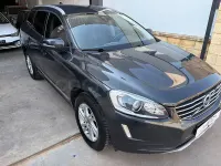 Usado Volvo XC60 Summum 190 CV (139 kW) 2017 Gris / plata SUV