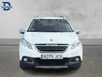 Usado Peugeot 2008 Allure 92 CV (67 kW) 2015 Blanco SUV