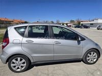 Usado Mercedes A180 Style 109 CV (80 kW) 2012 Gris / plata Berlina