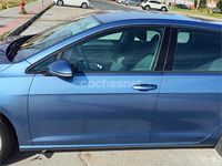 Usado VW Golf 105 CV (77 kW) 2013 Azul Berlina