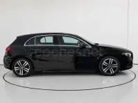 Usado Mercedes A180 136 CV (100 kW) 2022 Negro Berlina