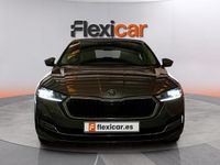 Usado Skoda Octavia Selection 150 CV (110 kW) 2024 Gris Berlina
