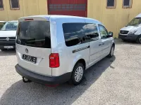 Usado VW Caddy Beach 102 CV (75 kW) 2019 Gris / plata Monovolumen