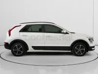 Usado Kia Niro 141 CV (103 kW) 2022 Blanco SUV