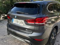 Usado BMW X1 Comfort Edition 150 CV (110 kW) 2022 Gris / plata SUV