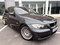 Usado BMW 320 163 CV (119 kW) 2005 Gris Berlina