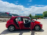 Usado Toyota Auris Luna 126 CV (92 kW) 2009 Rojo Utilitario