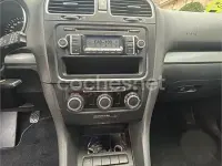 Usado VW Golf VI Advance 122 CV (89 kW) 2009 Gris / plata Berlina