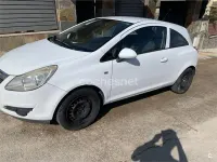Brugt Opel Corsa Essentia 75 HK (55 kW) 2010 Hvid Hatchback