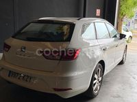 Usado Seat Leon Style 115 CV (84 kW) 2019 Blanco Familiar