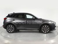 Usado Mazda CX-3 121 CV (88 kW) 2022 Granate SUV
