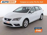 Usado Seat Leon Style 125 CV (91 kW) 2019 Blanco Familiar