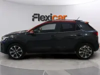 Usado Kia Stonic 120 CV (88 kW) 2018 Gris SUV