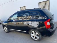Usado Kia Carens 140 CV (102 kW) 2008 Negro Monovolumen