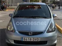 Usado Honda Jazz 78 CV (57 kW) 2006 Gris / plata Utilitario