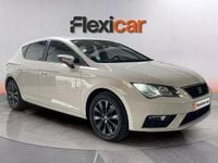 Usado Seat Leon Style 130 HP (95 kW) 2019 Branco Sedan