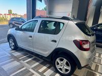 Usado Dacia Sandero Stepway 90 CV (66 kW) 2015 Gris / plata Berlina