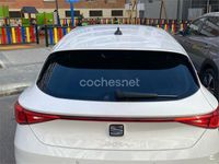 Begagnad Seat Leon Style 110 HK (80 kW) 2024 Vit Sedan