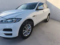 Usado Jaguar F-Pace Portfolio 180 CV (132 kW) 2017 Blanco SUV