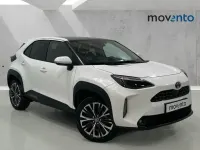 Usado Toyota Yaris Hybrid Style 116 CV (85 kW) 2023 Blanco Pickup/Camioneta