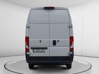 Usado Citroën Jumper 165 CV (121 kW) 2021 Blanco Monovolumen