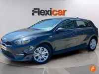 Usado Kia Ceed 136 CV (100 kW) 2023 Gris Utilitario