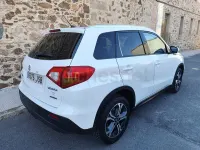 Usado Suzuki Vitara GLX 120 CV (88 kW) 2016 Blanco SUV