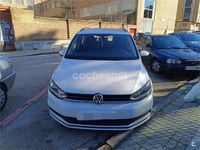 Usado VW Touran Advance 115 CV (84 kW) 2017 Blanco Monovolumen