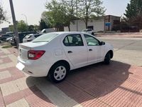 Usado Dacia Logan Ambiance 75 CV (55 kW) 2014 Blanco Berlina