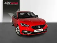 Usado Seat Leon FR 131 CV (96 kW) 2023 Rojo Berlina
