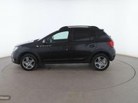 Usado Dacia Sandero Essentiel 91 CV (66 kW) 2018 Negro Utilitario
