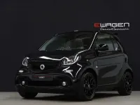 Usado Smart ForTwo Cabrio Prime 90 CV (66 kW) 2017 Negro Descapotable