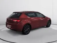 Usado Seat Leon Style 115 CV (84 kW) 2019 Rojo Berlina