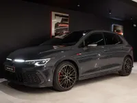 Usado VW Golf VIII GTI 245 CV (180 kW) 2022 Gris Utilitario