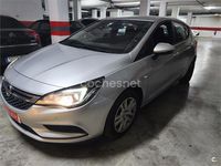 Usado Opel Astra 105 HP (77 kW) 2019 Cinzento Sedan
