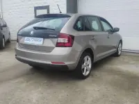 Usado Skoda Rapid 90 CV (66 kW) 2018 Beige Utilitario