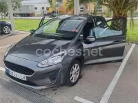 Usado Ford Fiesta Trend 75 CV (55 kW) 2021 Gris / plata Utilitario
