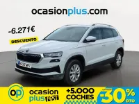 Usado Skoda Karoq Selection 115 CV (84 kW) 2024 Blanco SUV