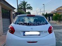 Usado Peugeot 208 Business-Line 68 CV (50 kW) 2012 Blanco Utilitario