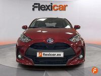 Usado Toyota Yaris Hybrid Active 116 CV (85 kW) 2021 Rojo Berlina