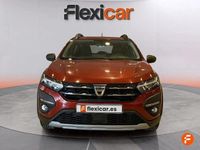 Usado Dacia Sandero Essentiel 91 CV (66 kW) 2022 Granate Utilitario