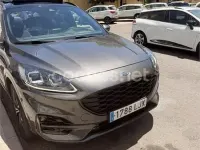 Usado Ford Kuga ST-Line X 150 CV (110 kW) 2020 Gris / plata SUV