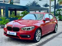 Usado BMW 118 Comfort Edition 136 CV (100 kW) 2018 Rojo Utilitario