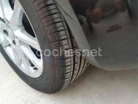 Usado Seat Leon Ecomotive 105 CV (77 kW) 2010 Negro Utilitario