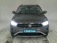 Usado VW T-Roc Life 115 CV (84 kW) 2022 Gris / plata SUV