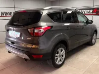 Usado Ford Kuga Business Edition 150 CV (110 kW) 2017 Negro SUV