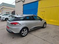 Usado Renault Clio GrandTour 90 CV (66 kW) 2014 Gris / plata Familiar