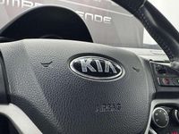 Usado Kia Picanto 69 CV (50 kW) 2015 Negro Utilitario