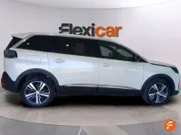 Usado Peugeot 5008 Allure 131 HP (96 kW) 2024 Branco SUV