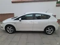 Usado Seat Leon Copa 90 CV (66 kW) 2013 Blanco Berlina